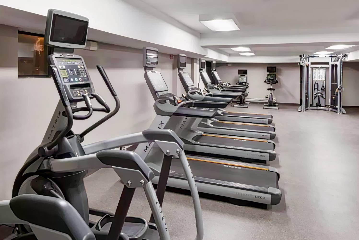 Residence Inn Kansas City Country Club Plaza