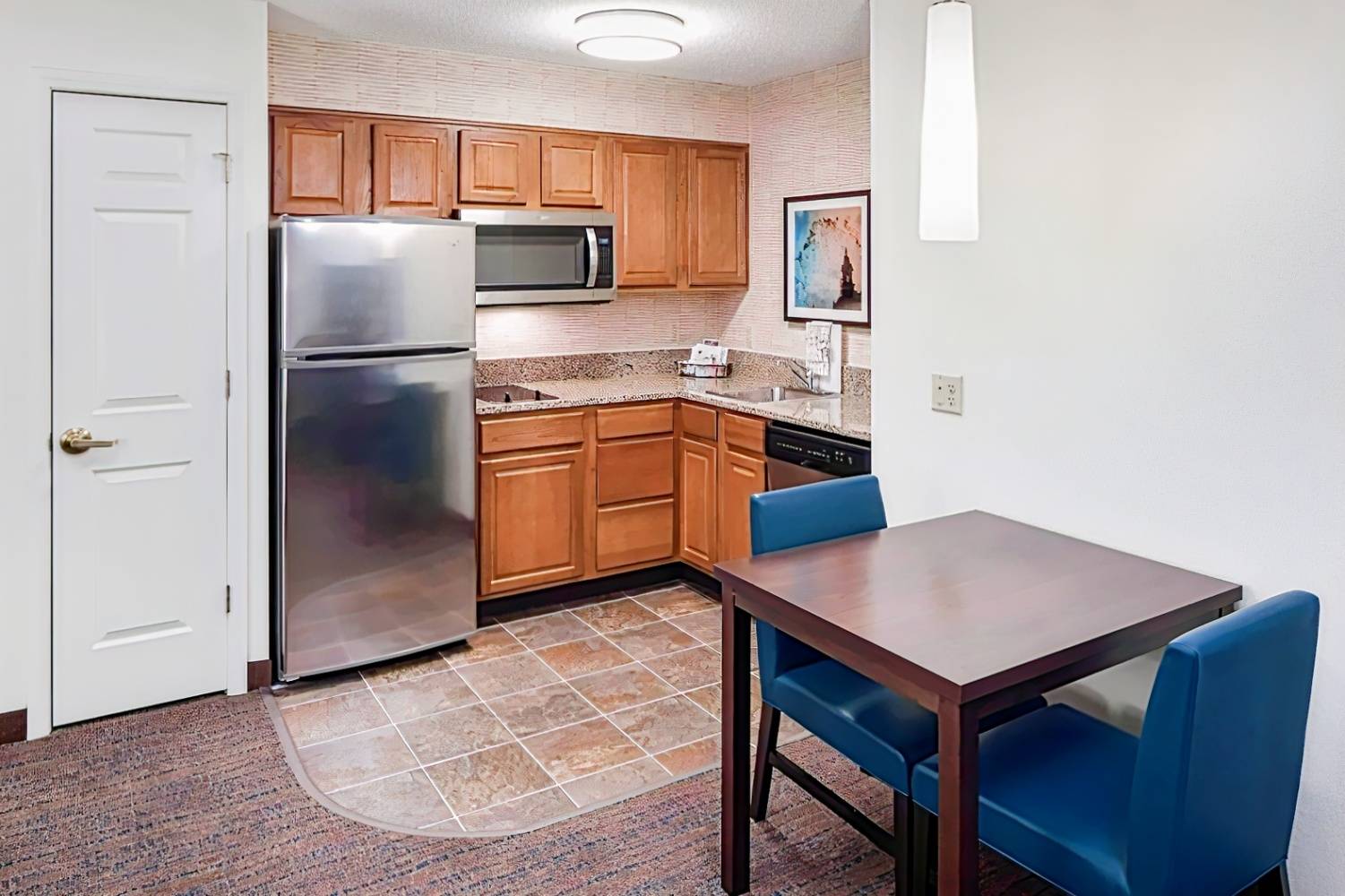 Residence Inn Kansas City Country Club Plaza