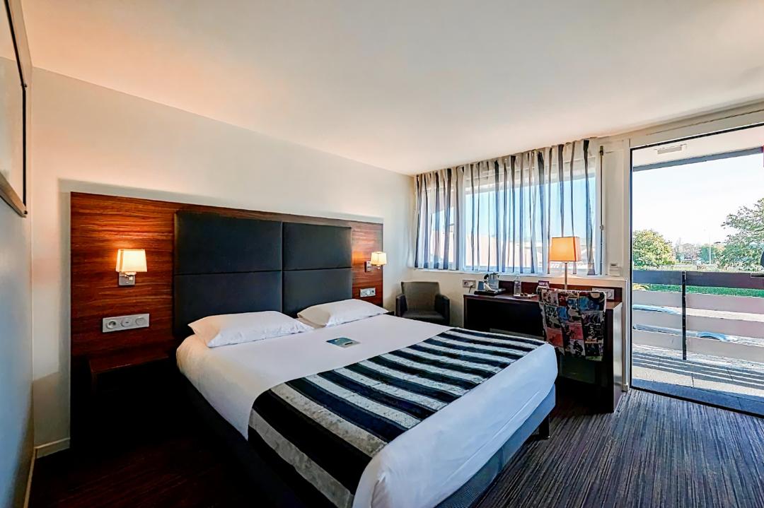 Kyriad Bordeaux - Merignac Aéroport