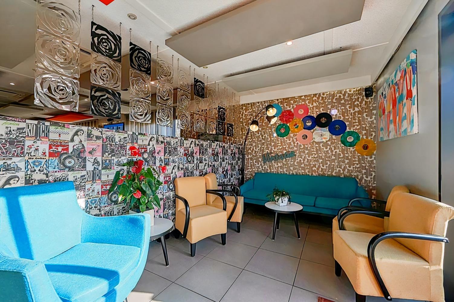 Kyriad Bordeaux - Merignac Aéroport