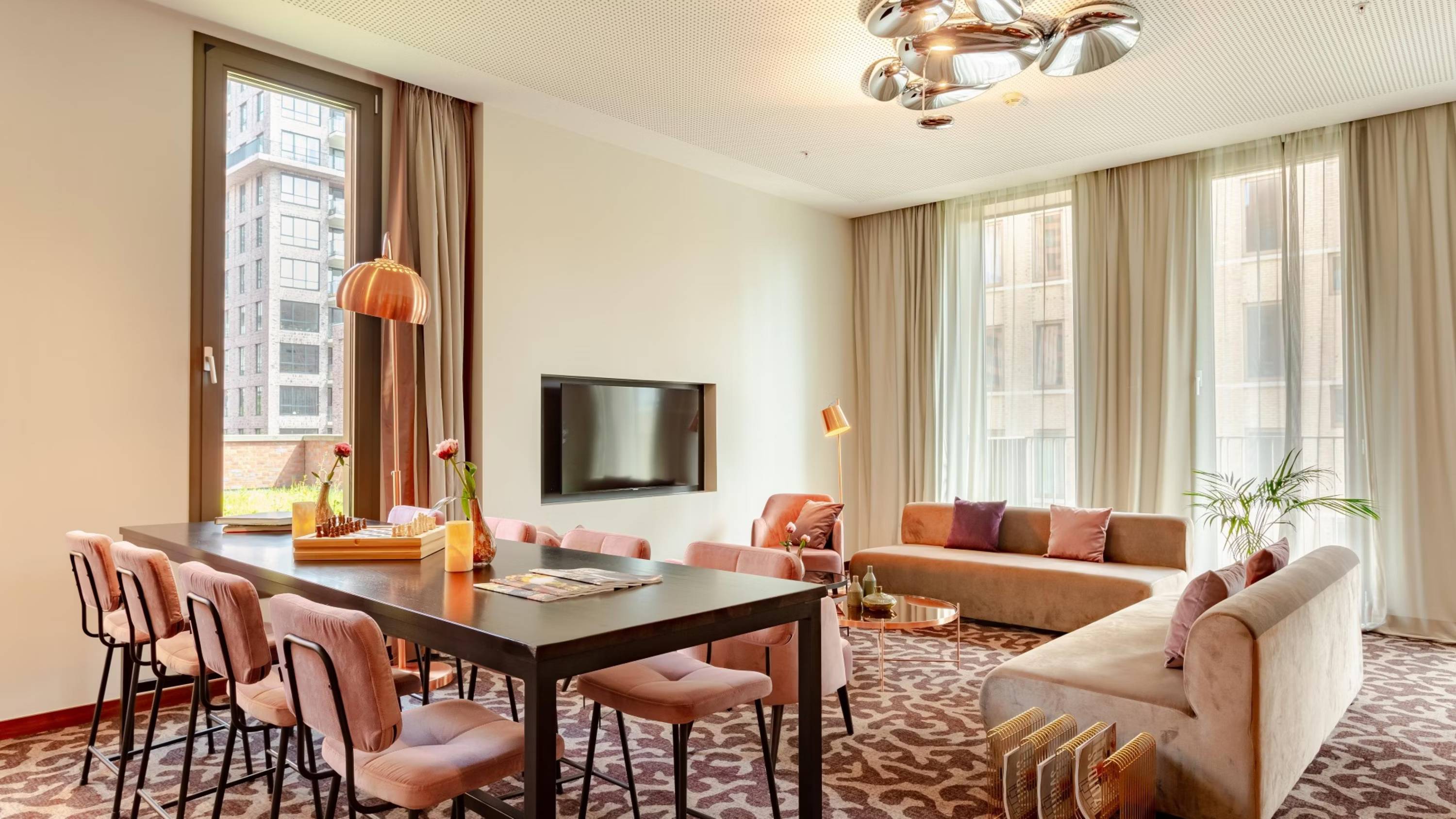 Crowne Plaza Amsterdam - South, an IHG Hotel