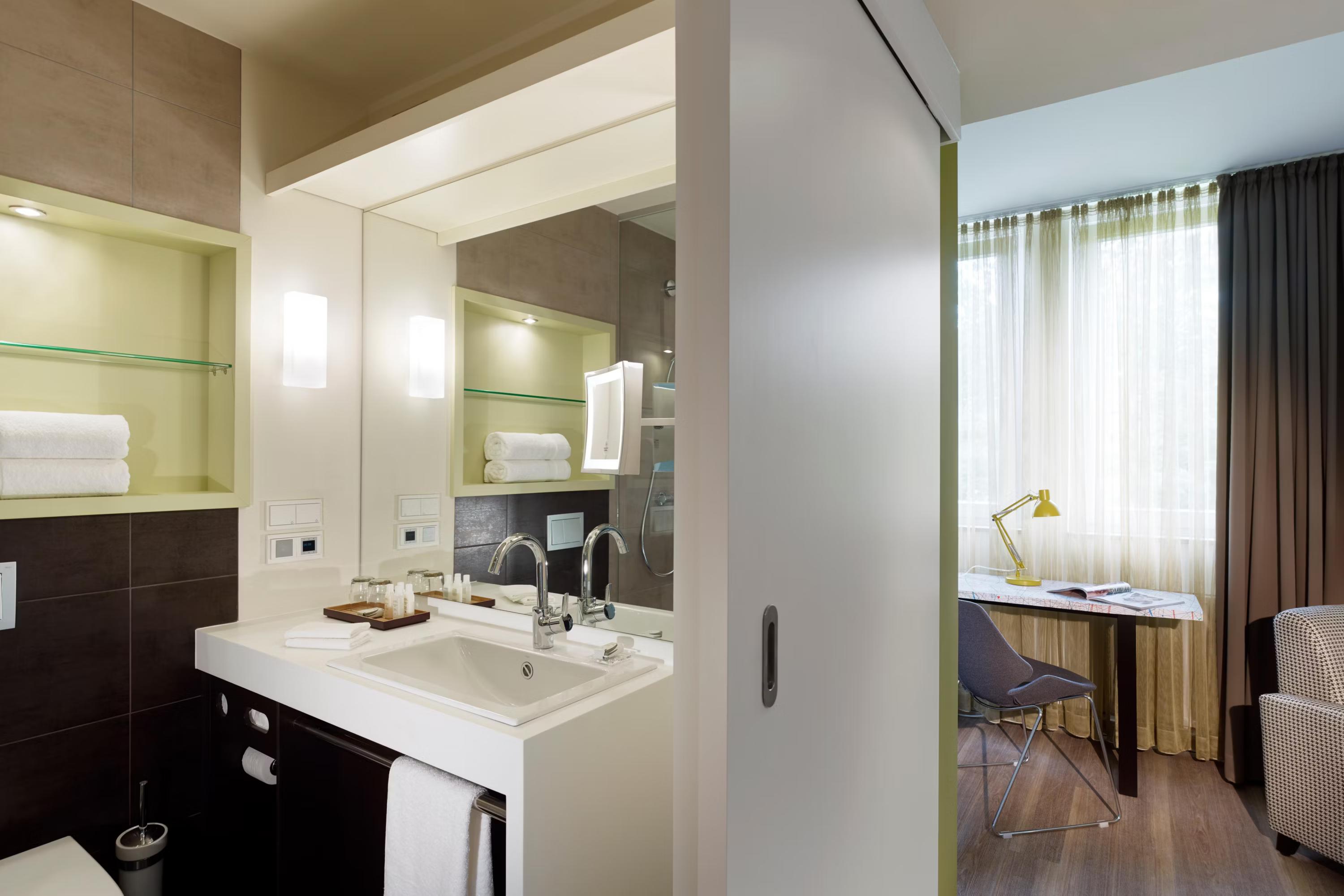 Hotel Indigo Düsseldorf - Victoriaplatz by IHG