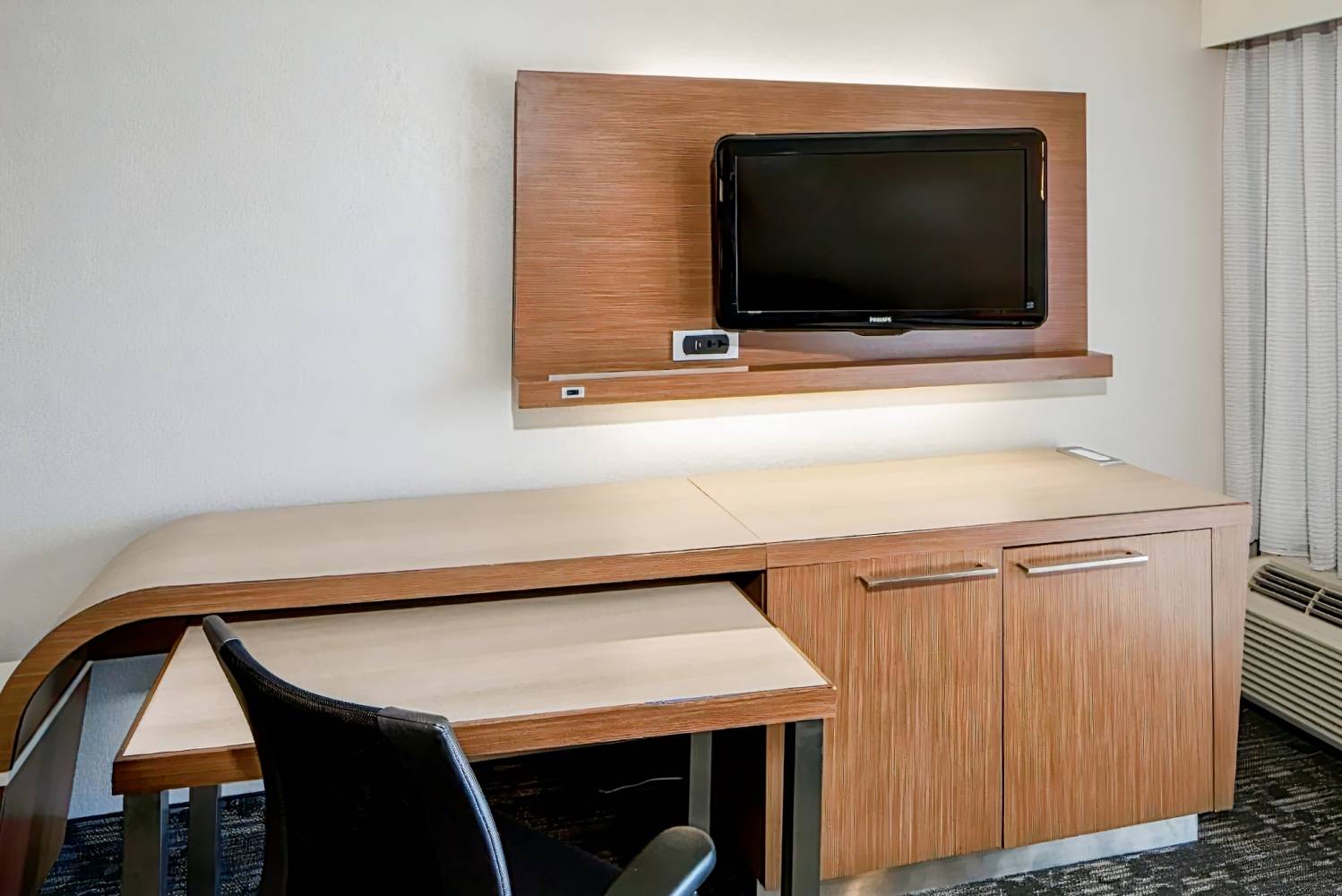 Courtyard San Antonio Airport / North Star Mall