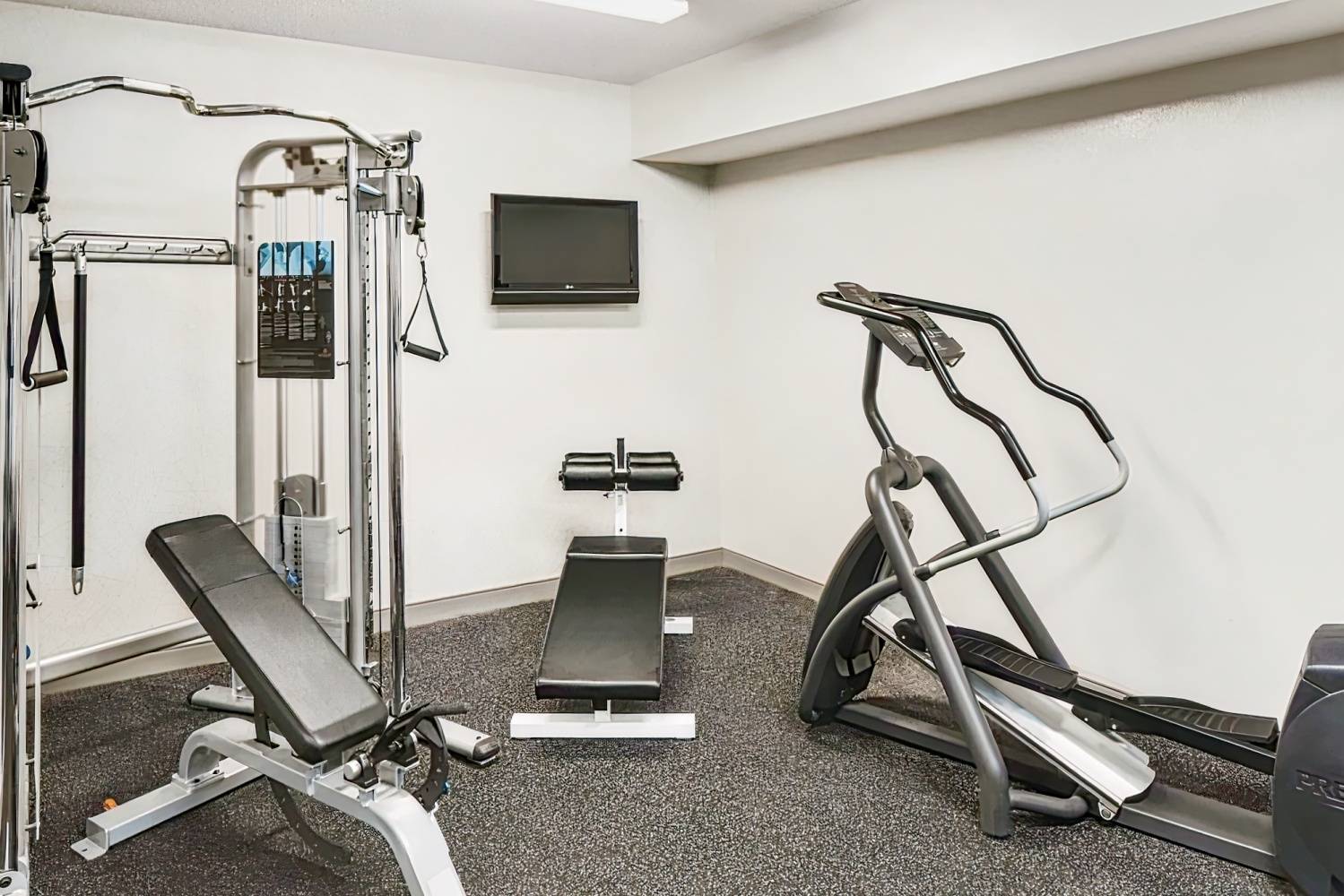 Country Inn & Suites Columbus Airport