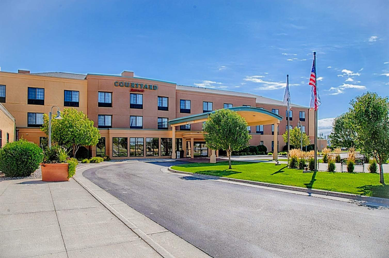 Courtyard Fargo Moorhead