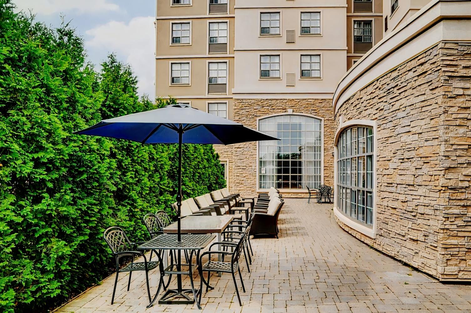 Staybridge Suites Oakville Burlington