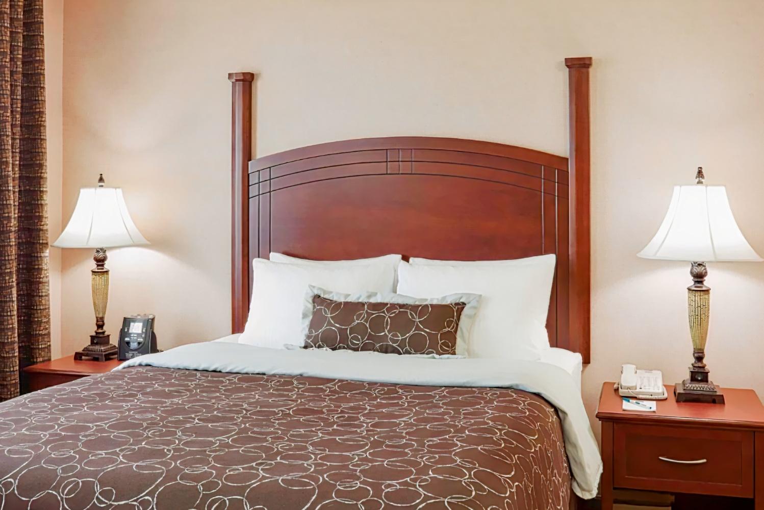 Staybridge Suites Oakville Burlington