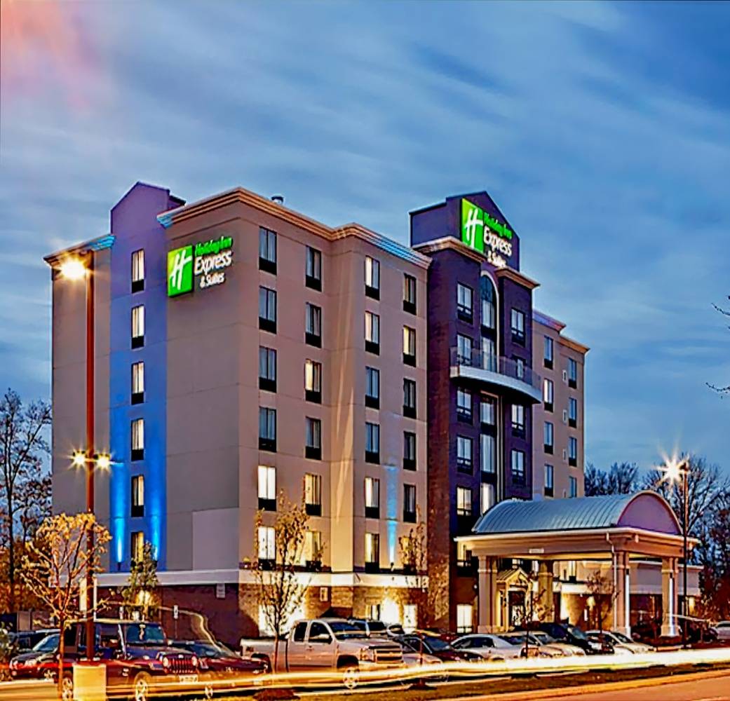 Holiday Inn Express & Suites Columbus - Polaris Parkway
