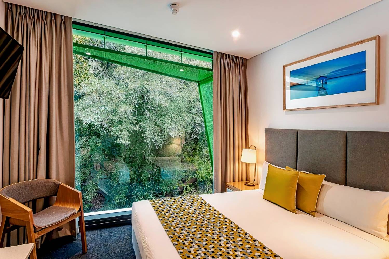 Quest Mounts Bay Road