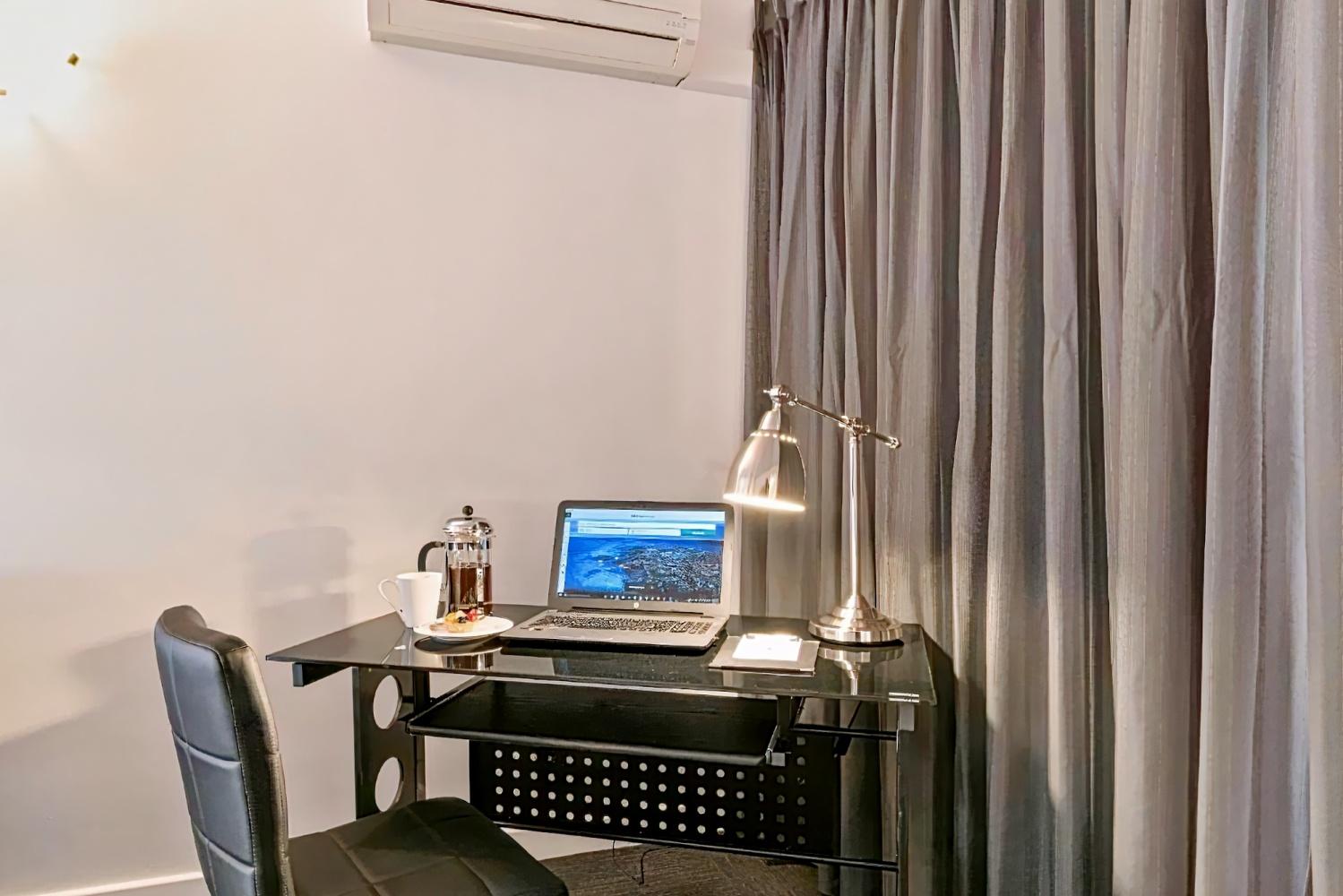 The Peninsula Riverside Serviced Apartments