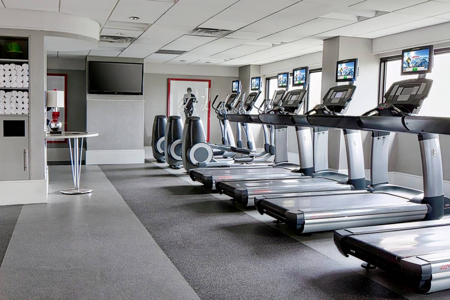 NewYork La Guardia Airport Marriott