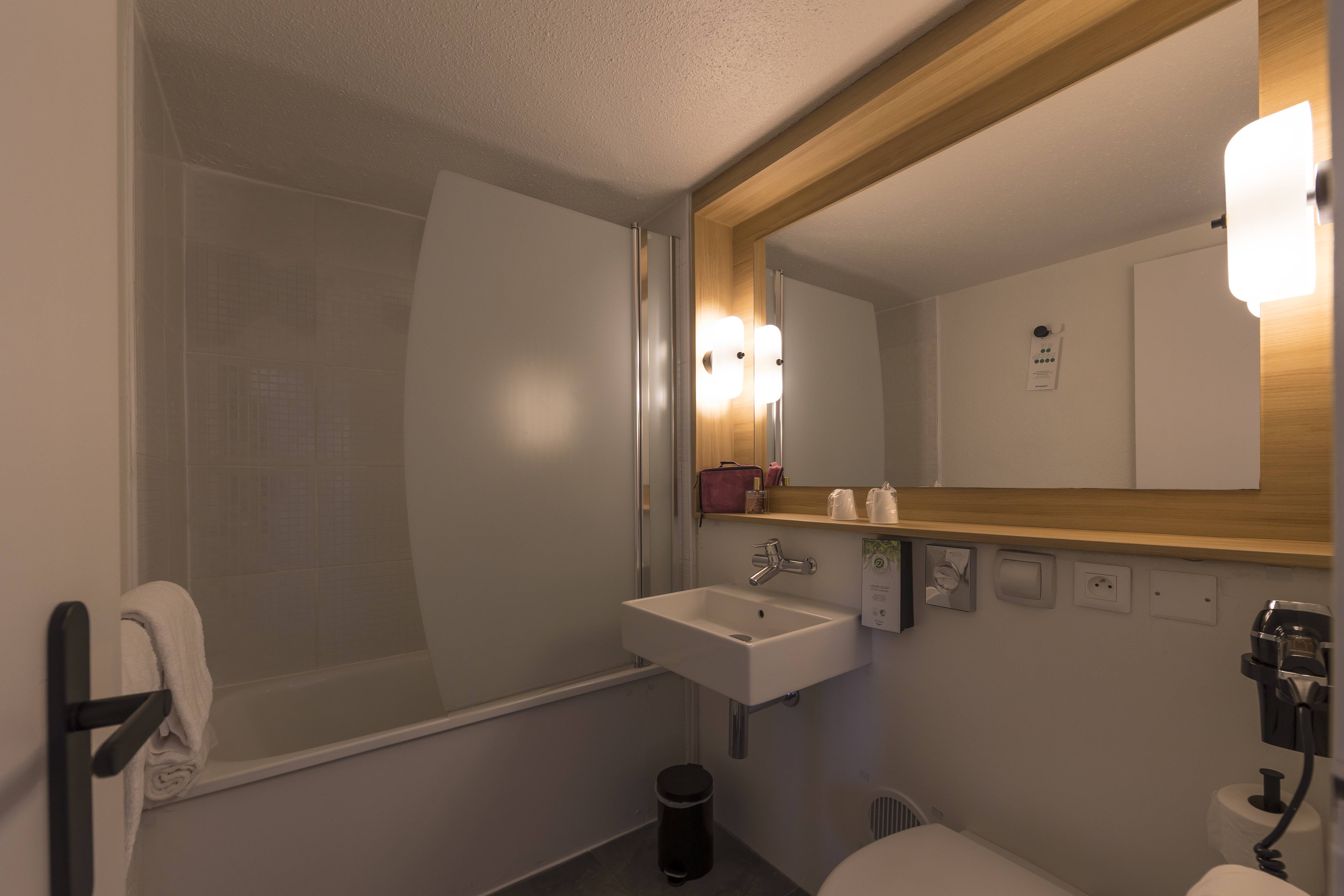 Campanile NATURE Le Mans Est