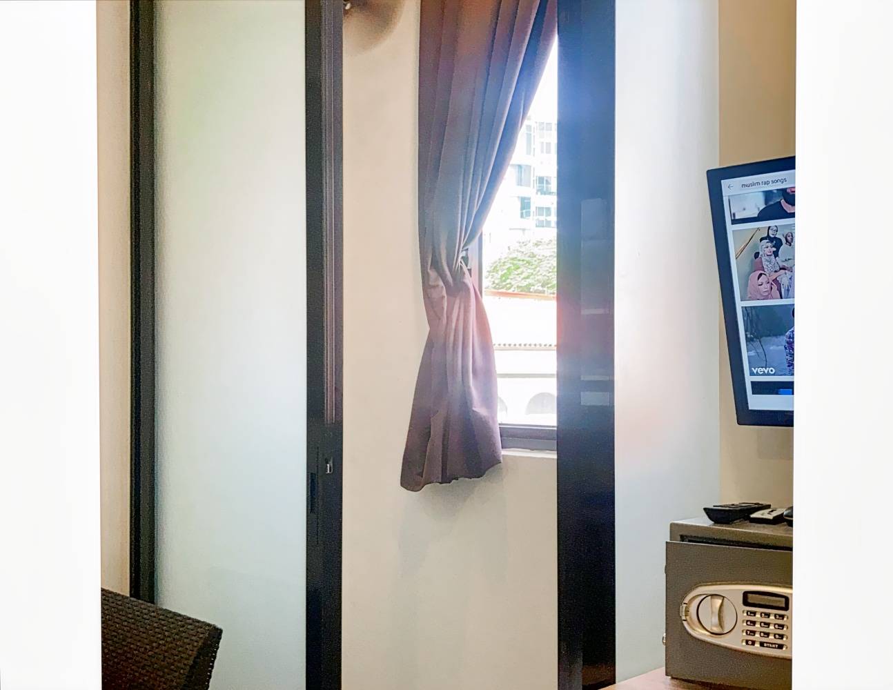 Q Loft Hotels@Mackenzie