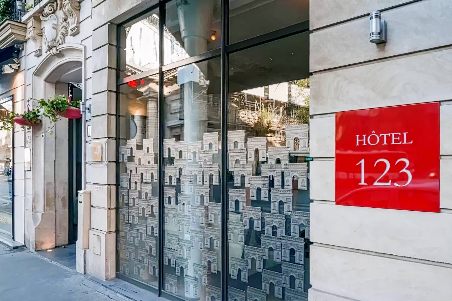 Hôtel Le 123 Elysées - Astotel