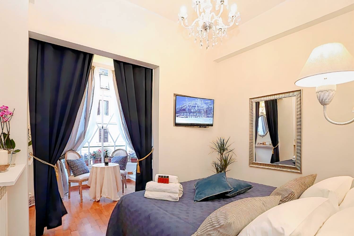 Grand Tour Rome Suites - Liberty Collection