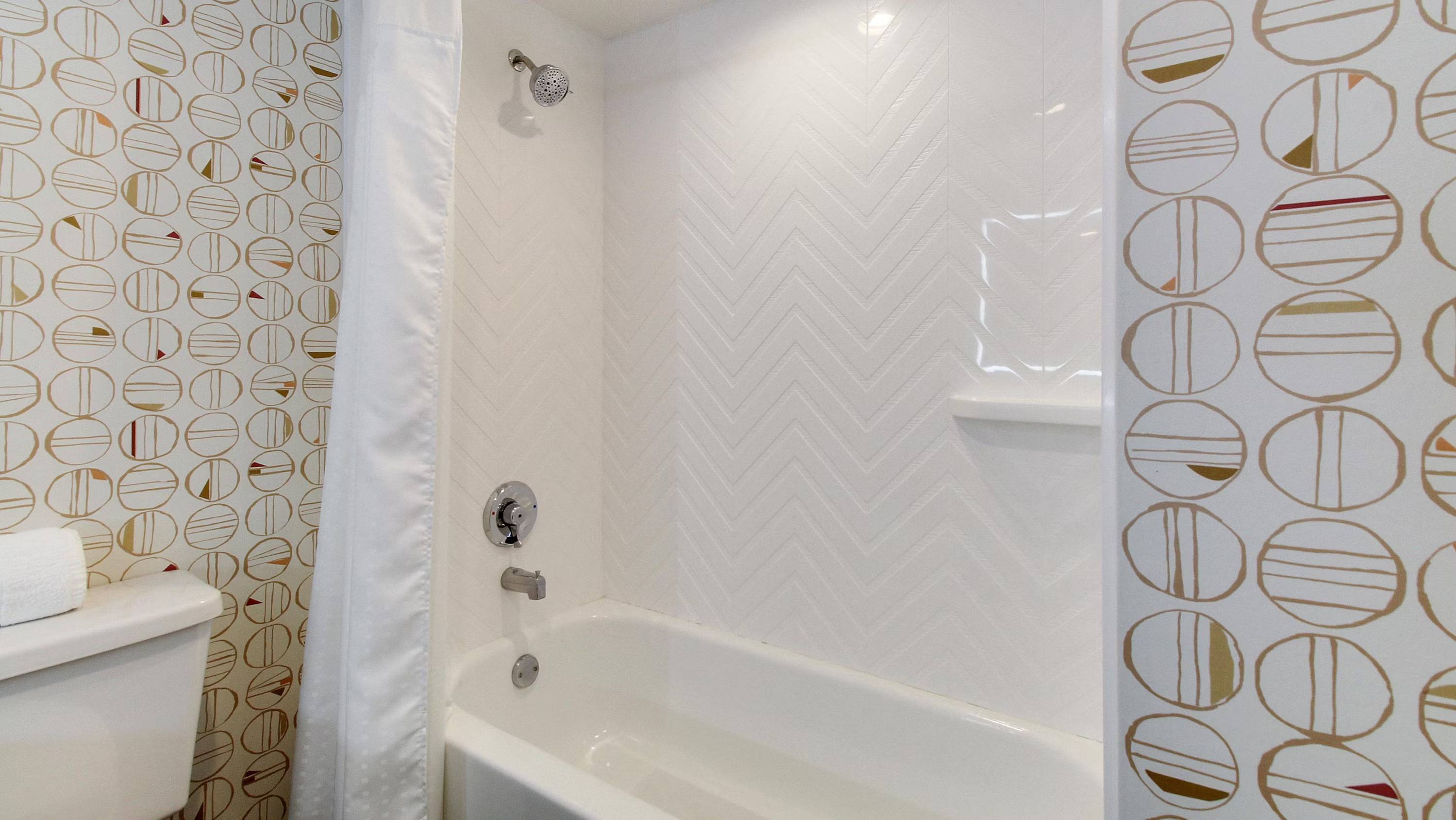 Holiday Inn Chicago Nw Crystal Lk Conv Ctr, an IHG Hotel