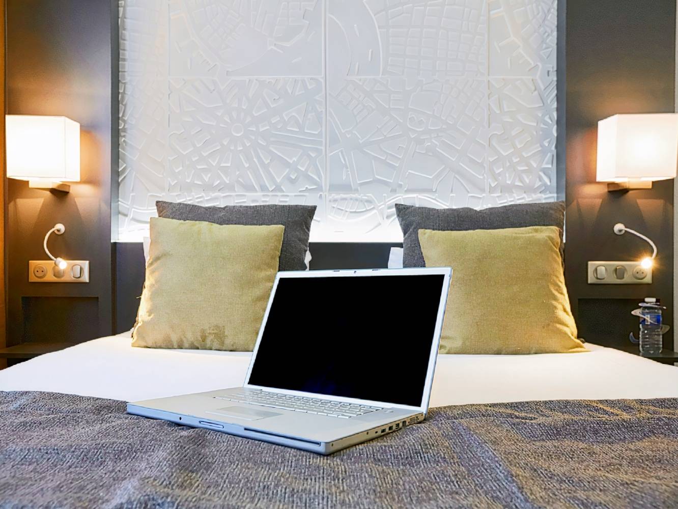 Kyriad Paris Ouest - Bezons La Défense