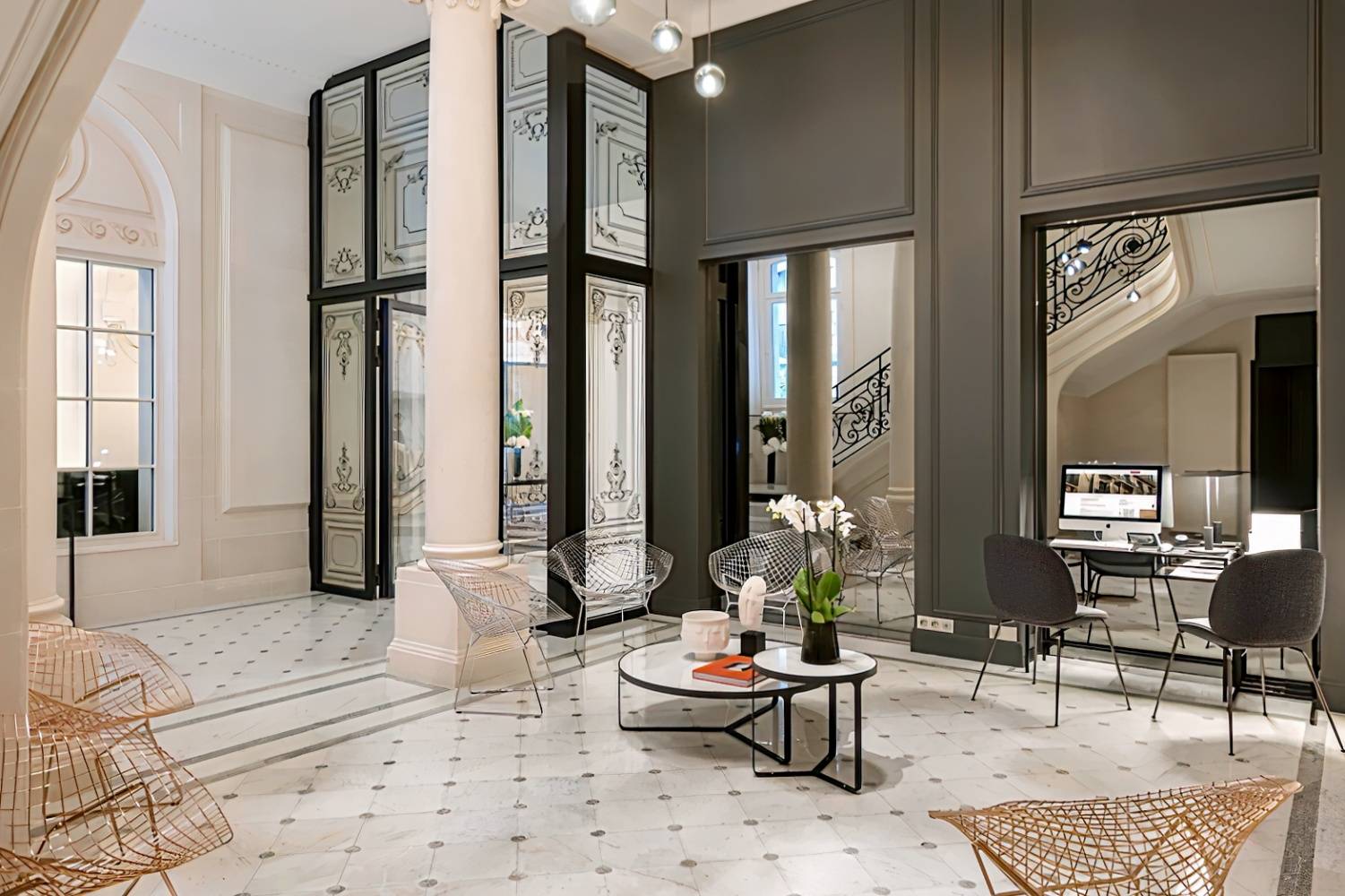 La Clef Champs-Élysées Paris by The Crest Collection