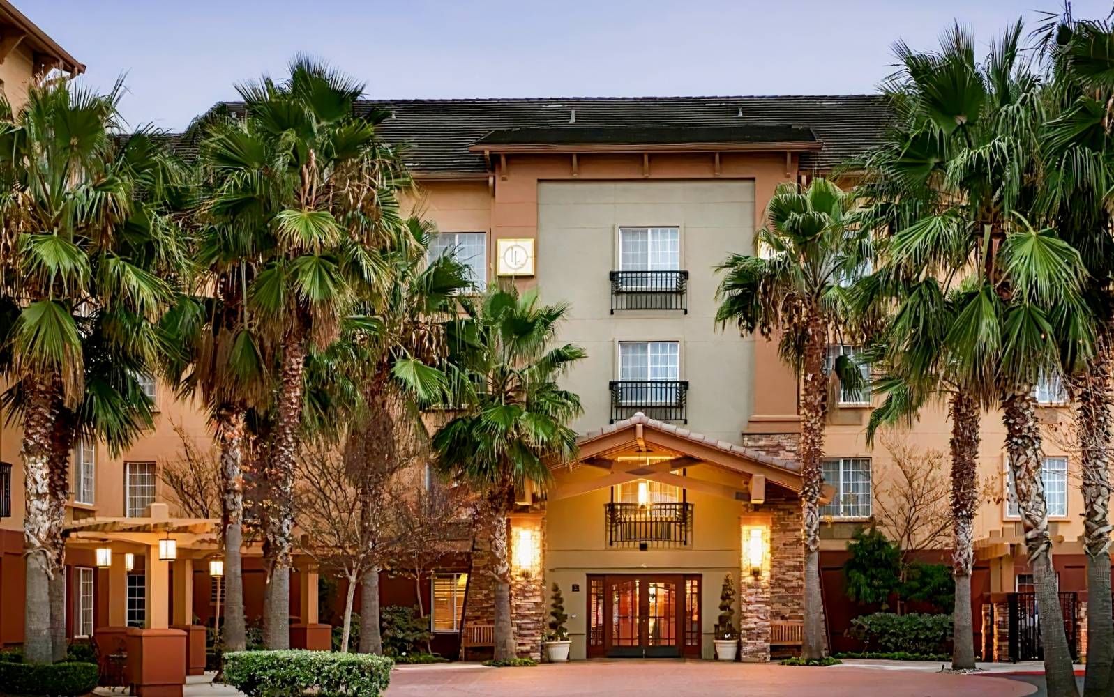 Larkspur Landing Campbell