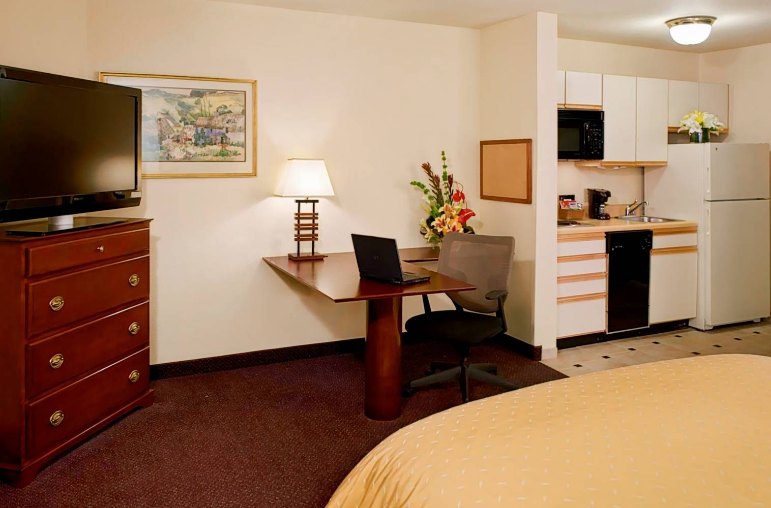 Larkspur Landing Campbell