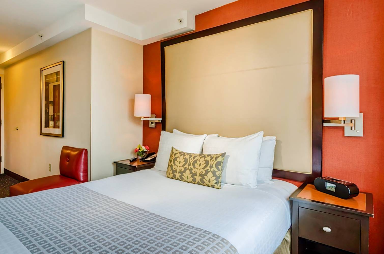 Beacon Hotel & Corporate Quarters