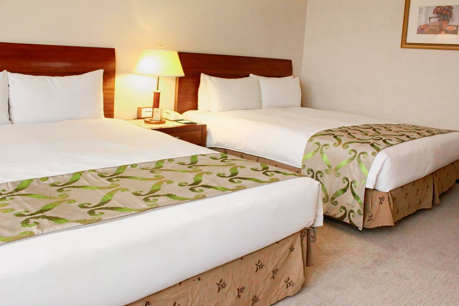 尊爵大飯店 Monarch Plaza Hotel