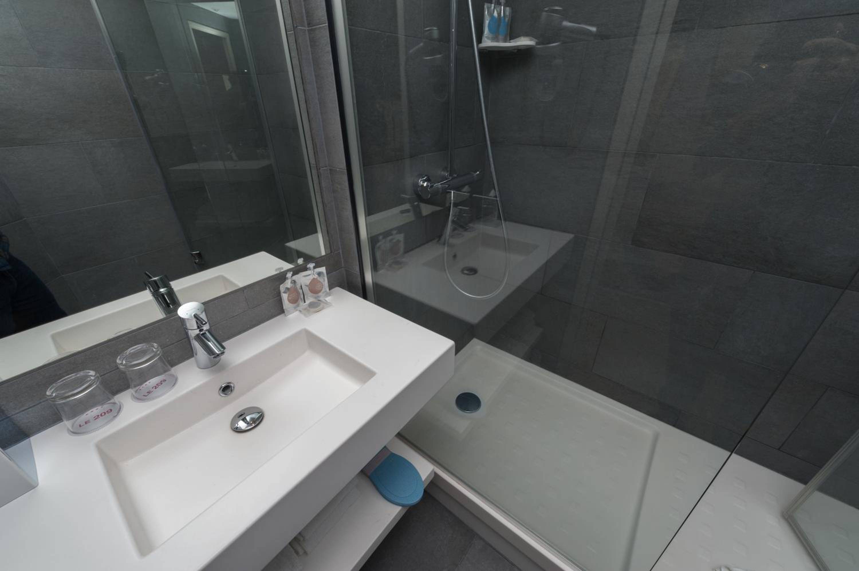 Hôtel le 209 Paris Bercy