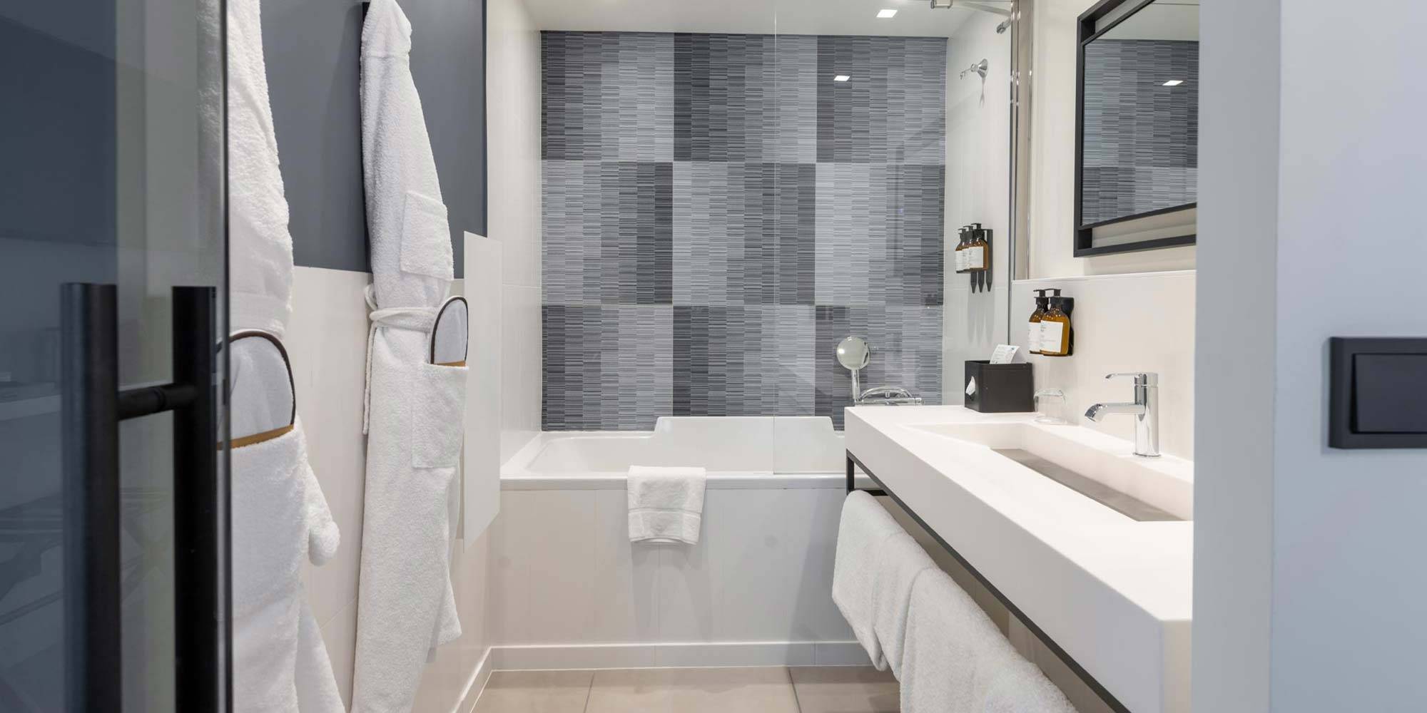 Hotel Indigo Cagnes-sur-Mer, an IHG Hotel