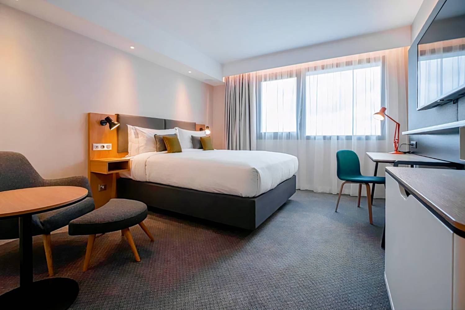 Holiday Inn Paris CDG Airport, an IHG Hotel