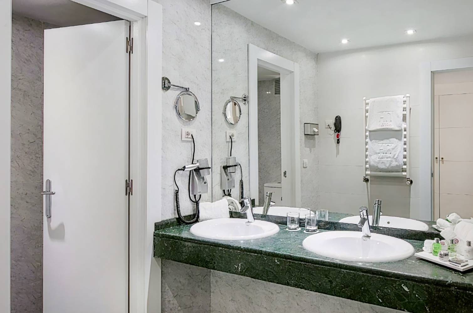 NH Collection Villa de Bilbao