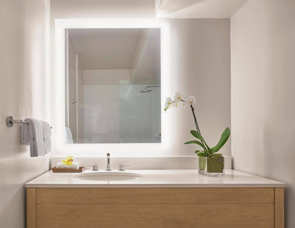 'Alohilani Resort Waikiki Beach