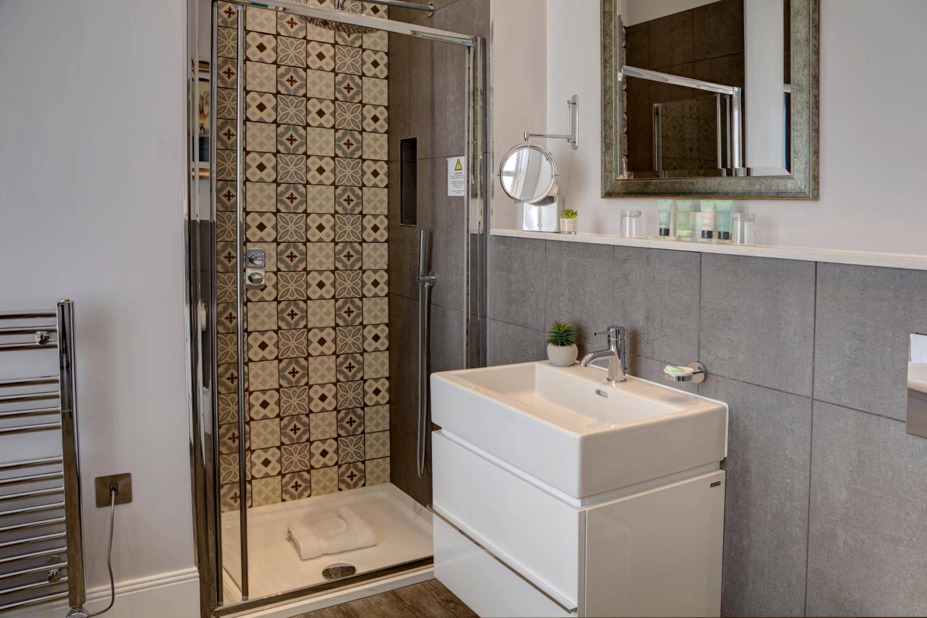 Best Western Premier Dover Marina Hotel & Spa