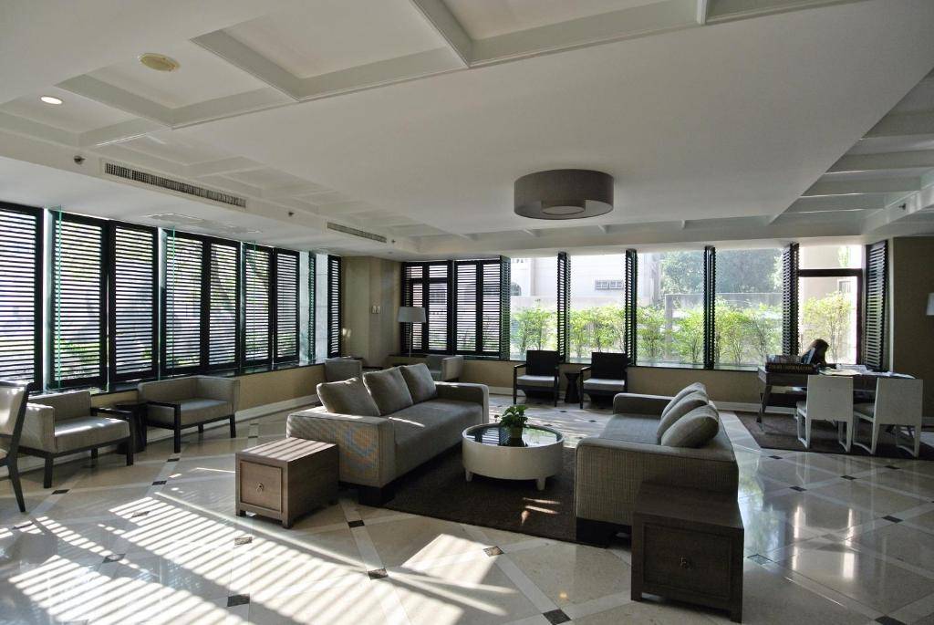 Somerset Park Suanplu