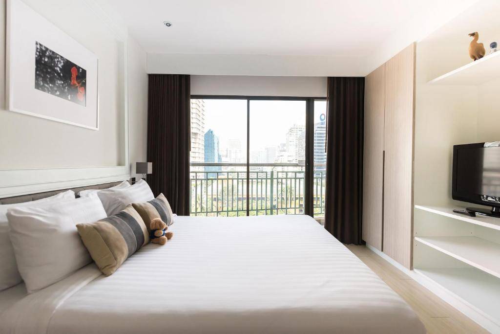 Somerset Park Suanplu