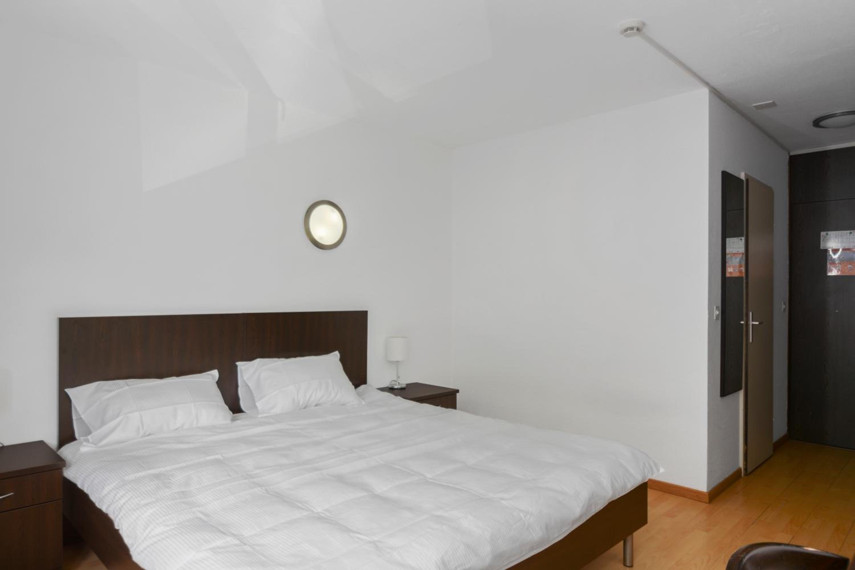 Neuchatel City Hotel