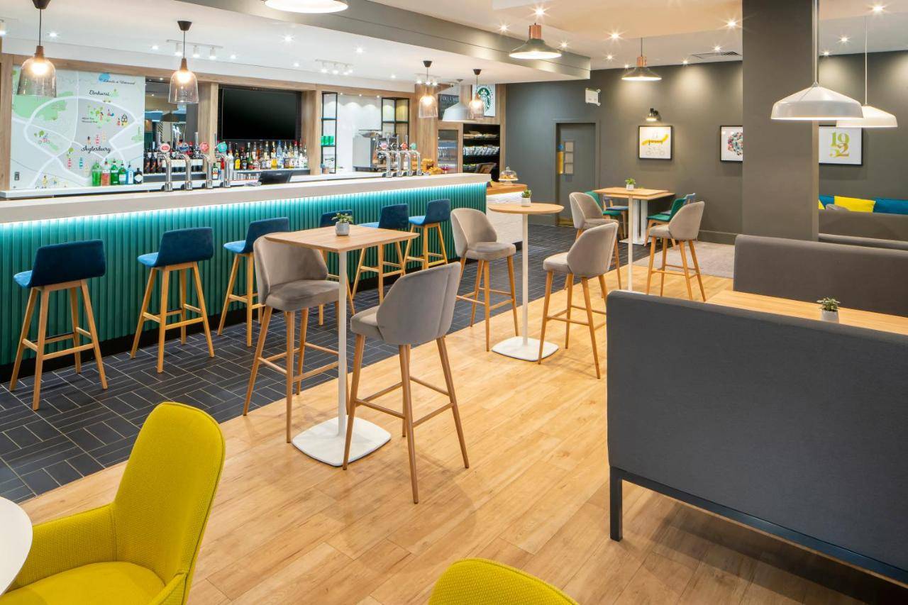 Holiday Inn Aylesbury, an IHG Hotel