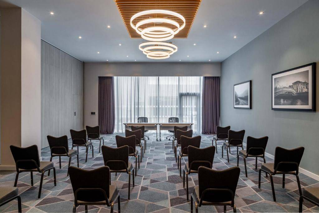 Holiday Inn Dublin Airport