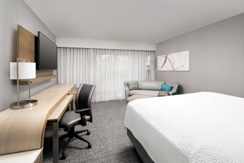 Courtyard by Marriott Portland Hillsboro