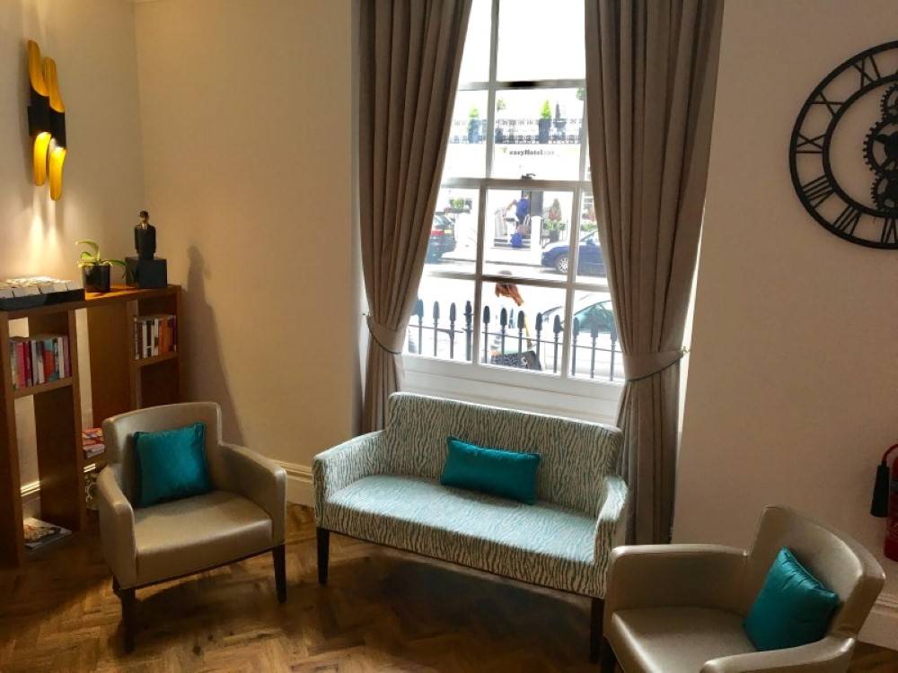 The Beverley Hotel London - Victoria