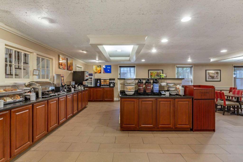 Comfort Inn Rockland - Boston