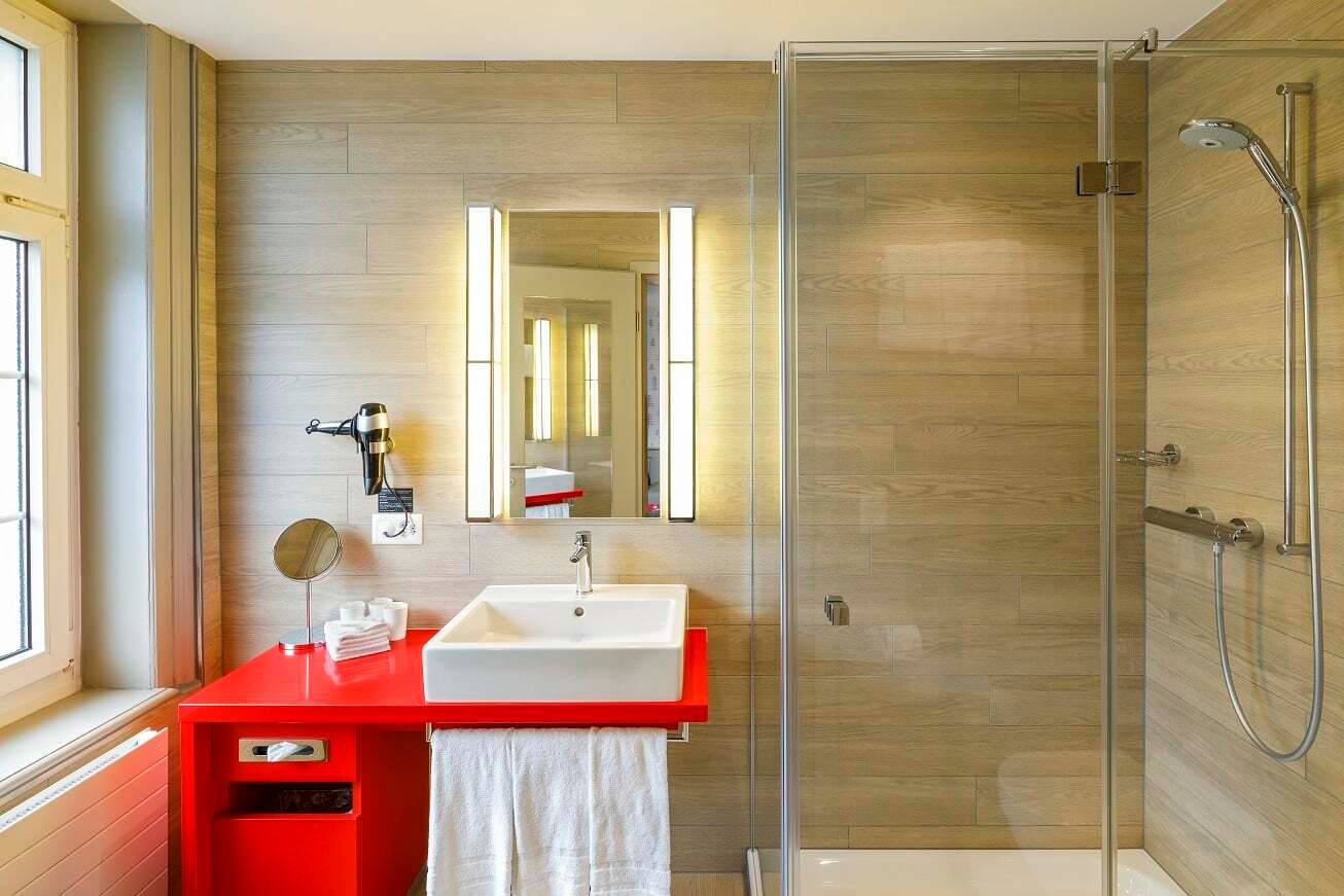 Hotel Swiss Night by Fassbind