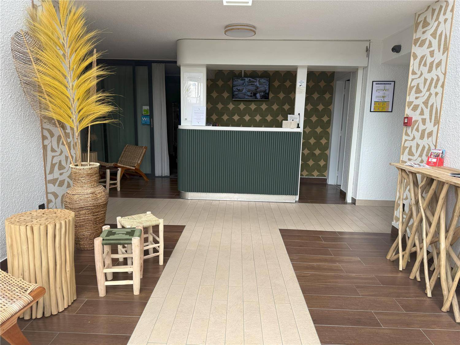 Sure Hotel by Best Western Valence Nord