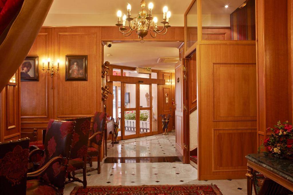 Grand Hôtel Dechampaigne