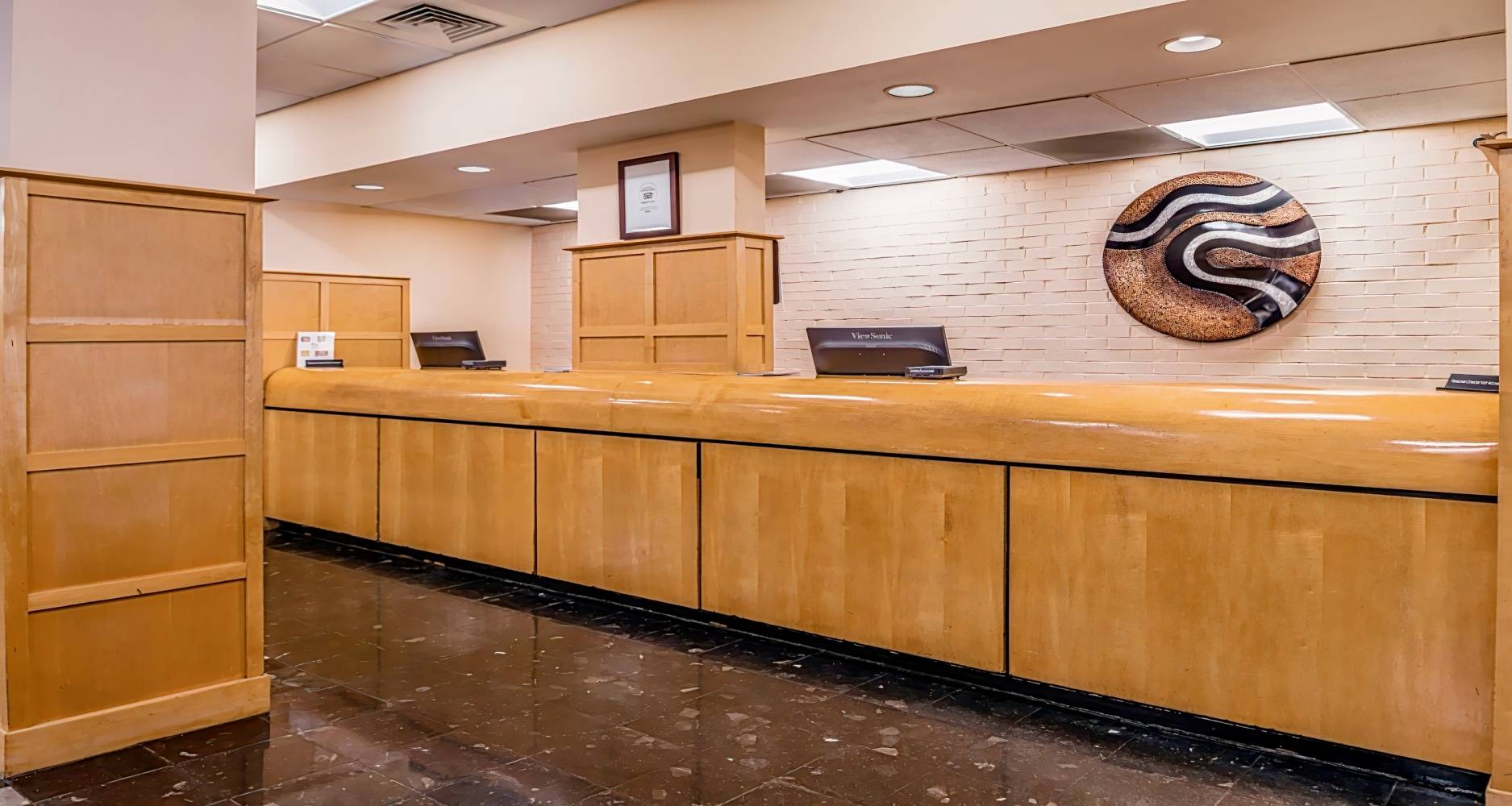 Hawthorne Inn & Conference Center