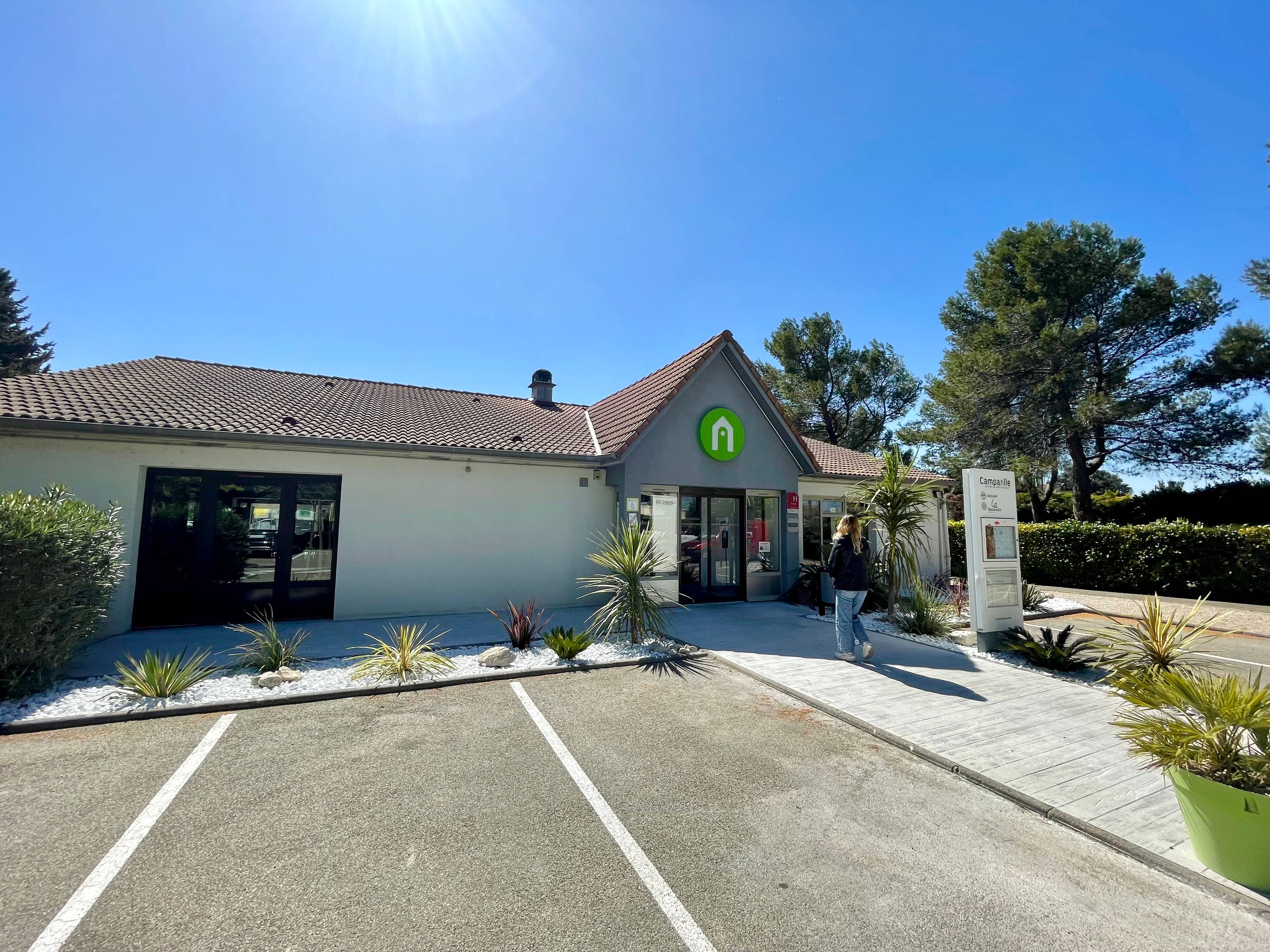 Campanile Orange A7/ A9