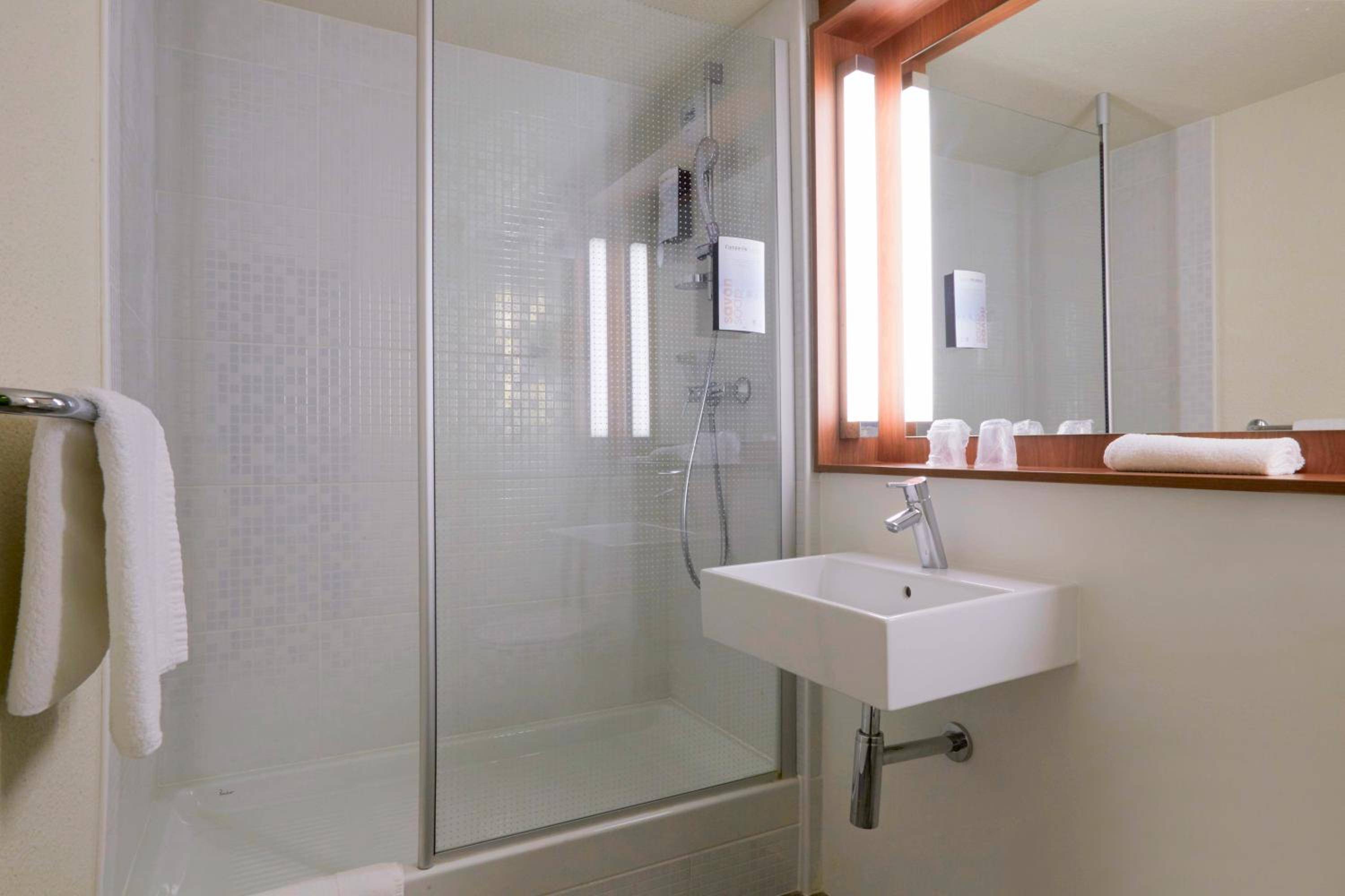 Campanile Orange A7/ A9