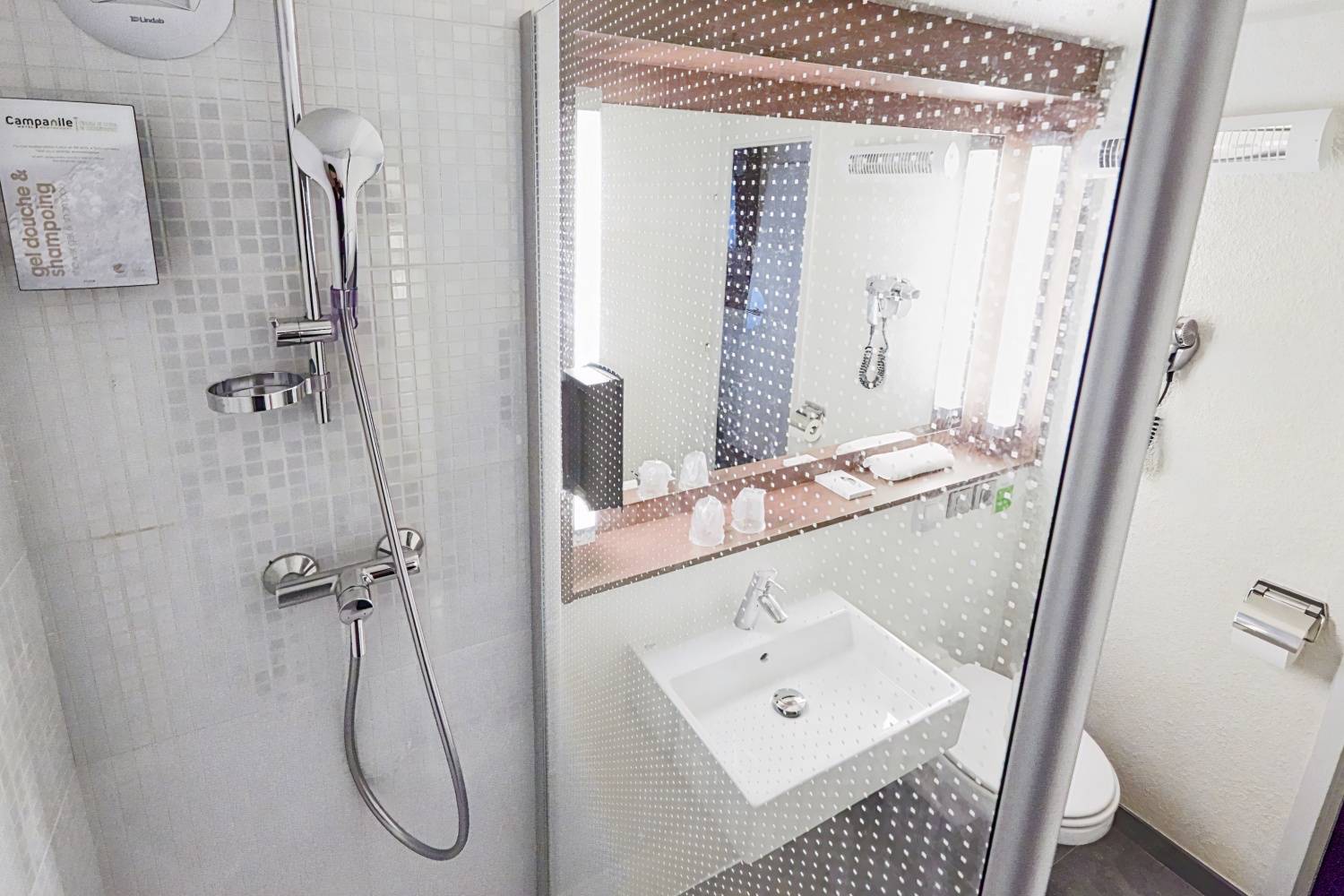 Campanile Roissy - Saint Witz