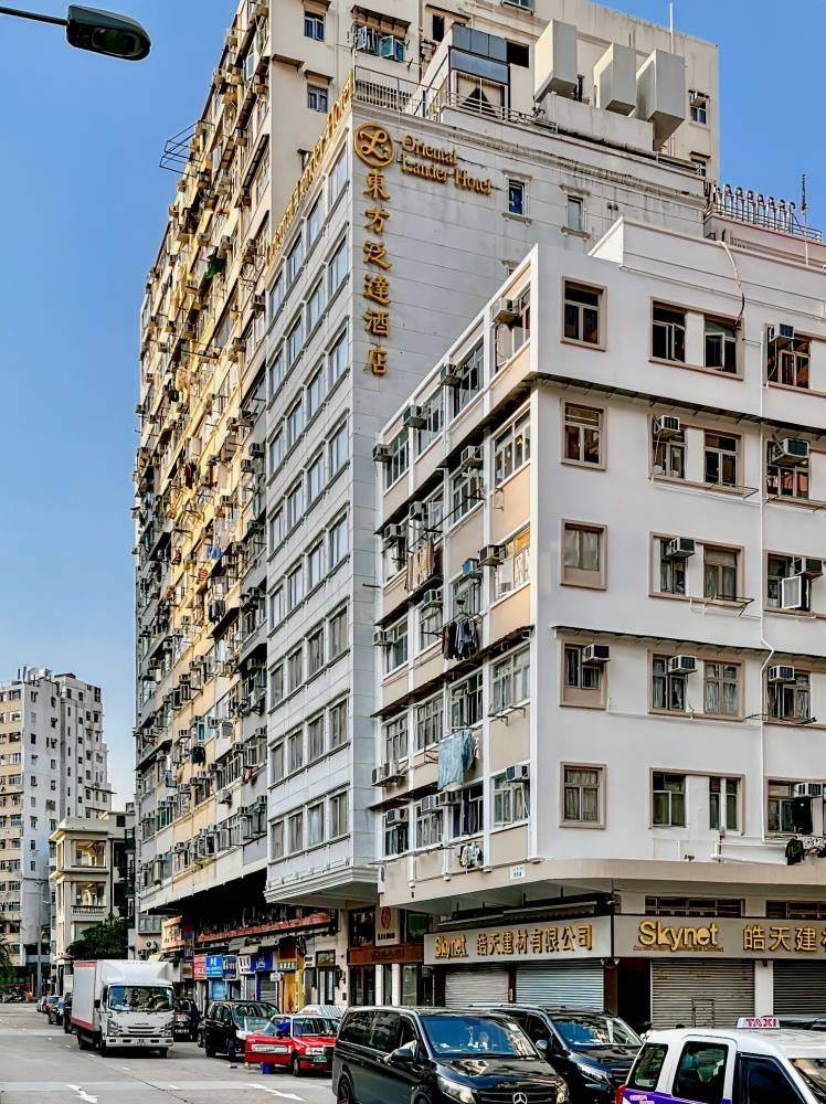 Oriental Lander Hotel