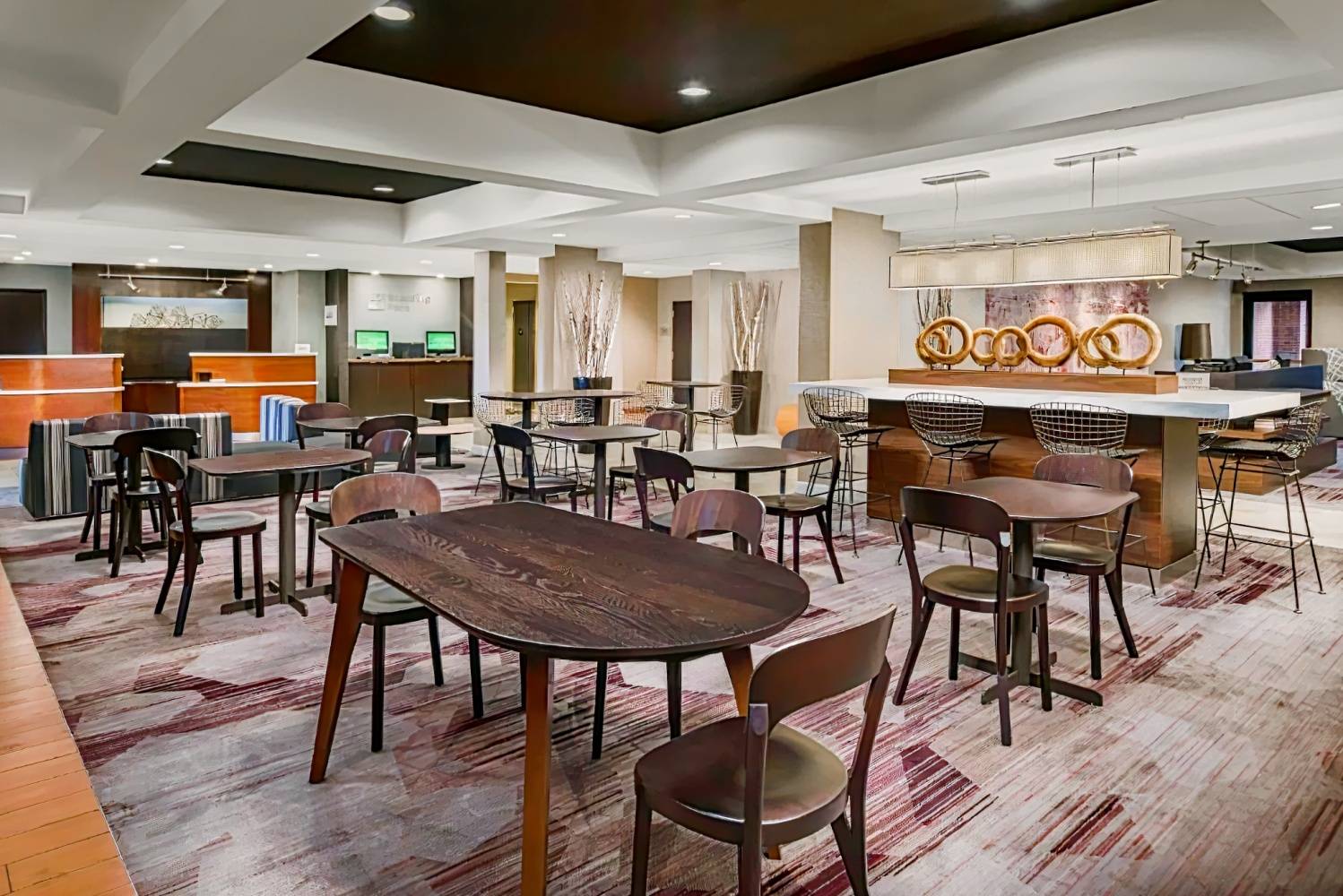 Courtyard by Marriott Chicago Bloomingdale