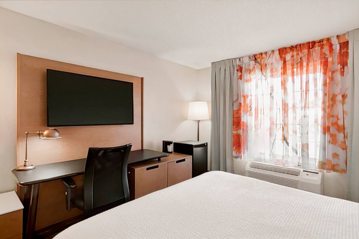 Fairfield Inn & Suites by Marriott Wheeling-St. Clairsville; OH